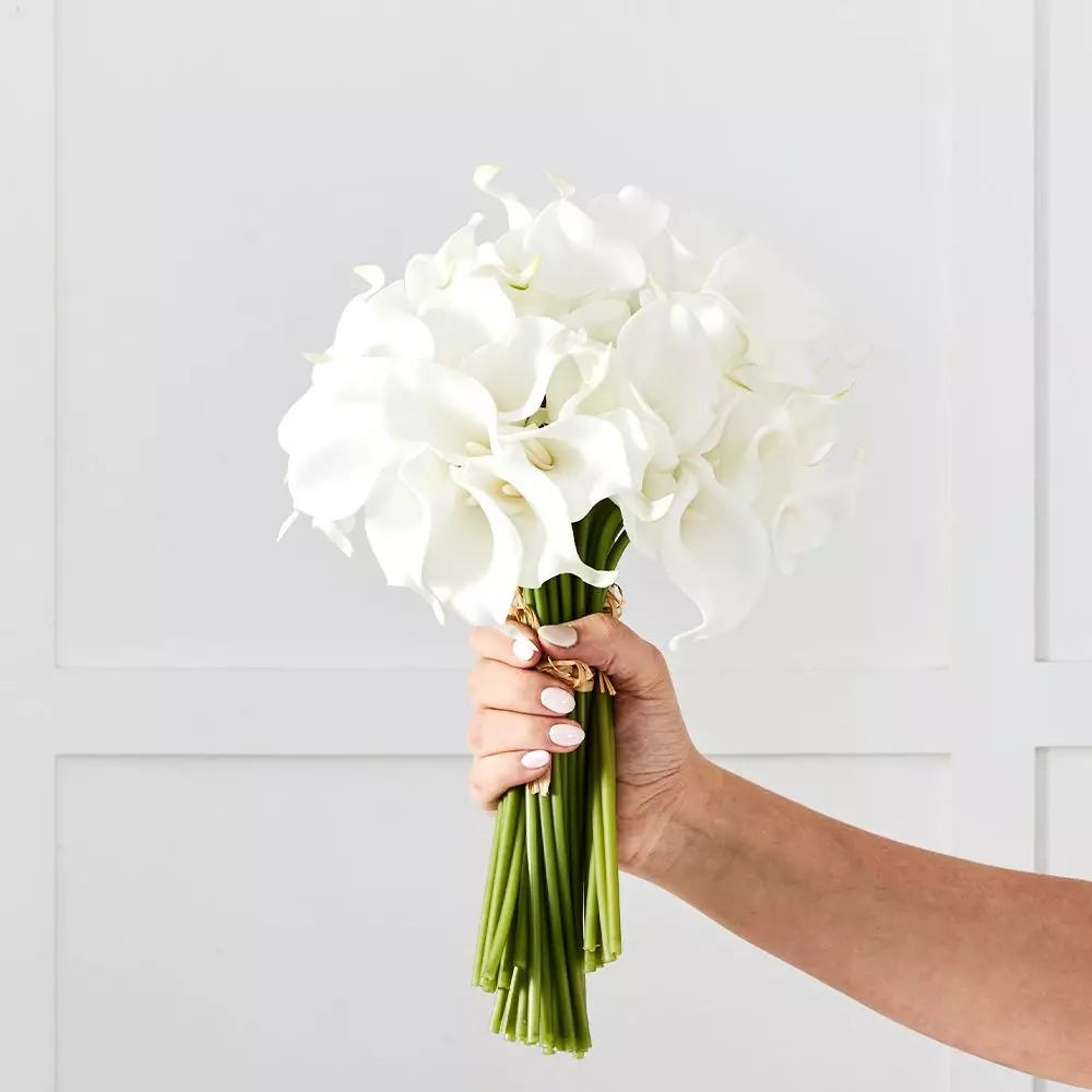 Calla Lily Bunch 2 Calla Lily Bunch - Image 2