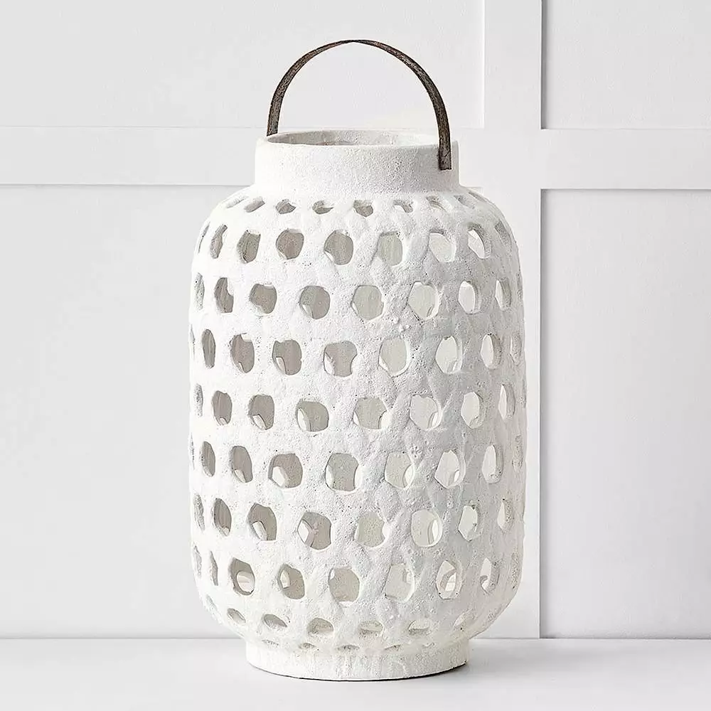 Luna Lantern 1 Luna Lantern