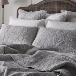 Ava Coverlet 240x260 -Home Style 1117259374 e